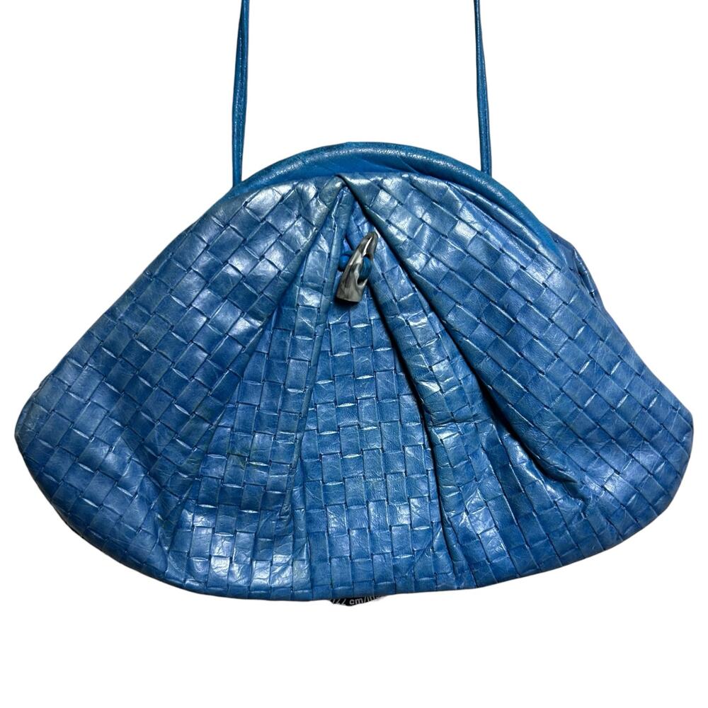 Vintage Viva of California Blue Leather Clamshell Purse